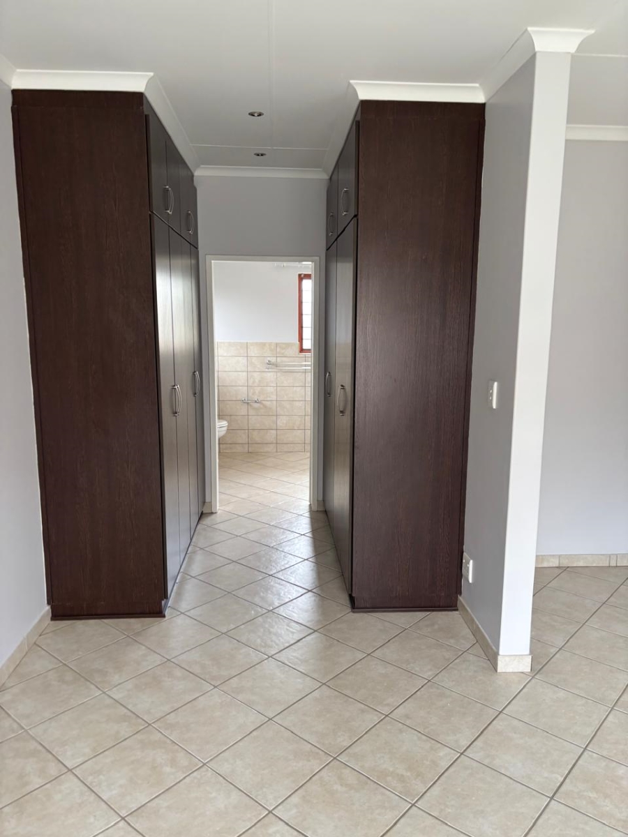 To Let 3 Bedroom Property for Rent in Wilkoppies North West